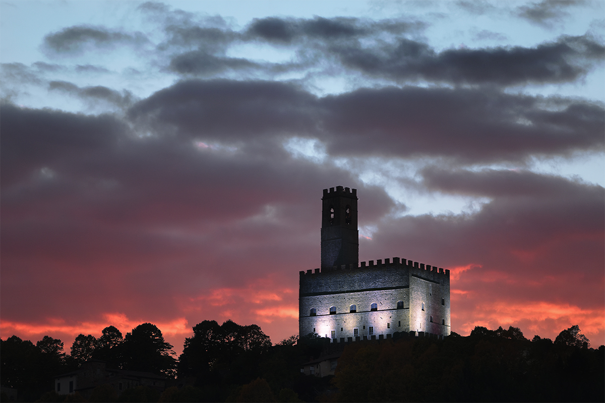 Castello di Poppi al tramonto